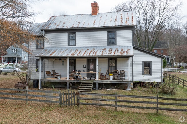 A historic home in one of Kingsport's neighborhoods.