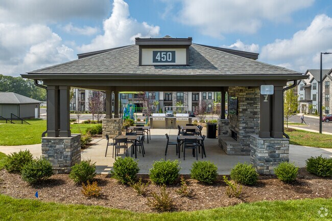 Evolve at Parkway Apartment Homes, Concord, NC 28027 - photo 6