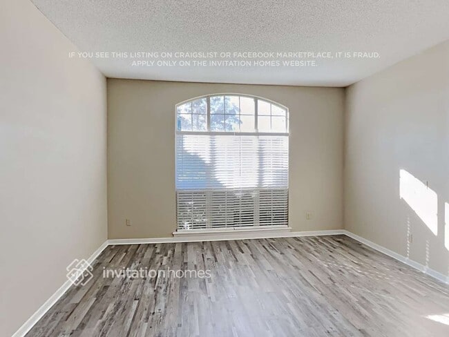 1733 Red Cypress Dr, Jacksonville, FL 32223 - photo 5