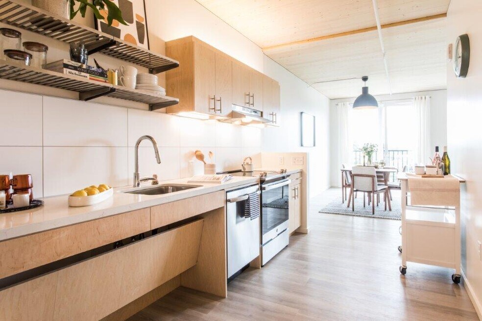 The Canyons, Portland, OR 97227 - photo 1