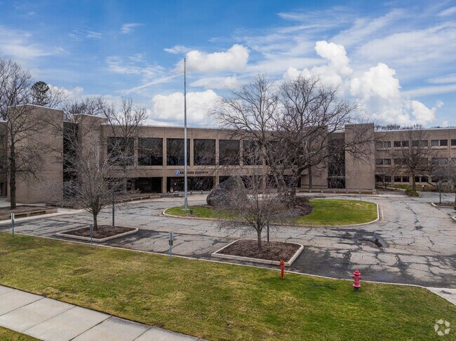 There are a variety of corporate buildings in Franklin Lakes.