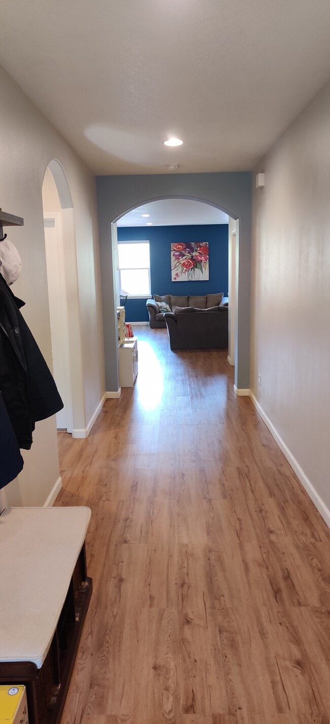 2539 Jordan St unit BNB, the Dalles, OR 97058 - photo 4