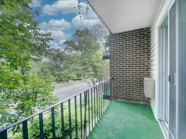 850 Bloomfield Ave, Montclair, NJ 07042 - photo 3