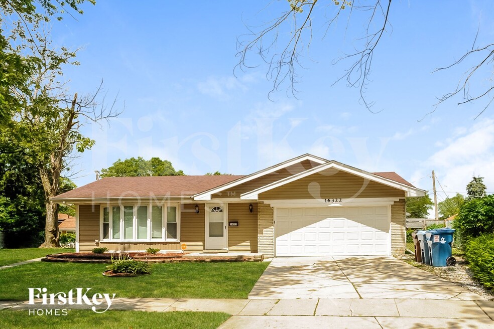 16322 Kenwood Ct, South Holland, IL 60473 - photo 1