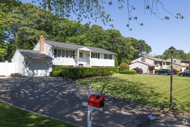 It is not uncommon to find several split level ranch homes near each other in Terryville.