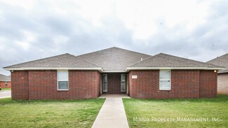 908 N Bangor Ave, Lubbock, TX 79416