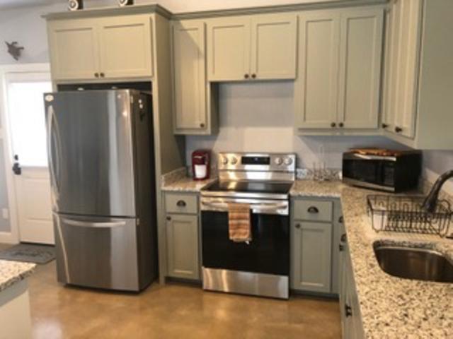 4275 Old Thomas Rd unit 3 Pool House, Aubrey, TX 76227 - photo 4