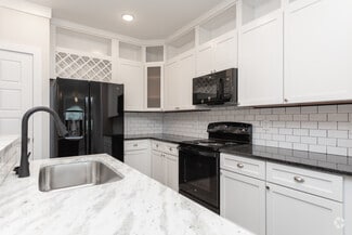 2735 Horse Pen Creek Rd, Greensboro, NC 27410