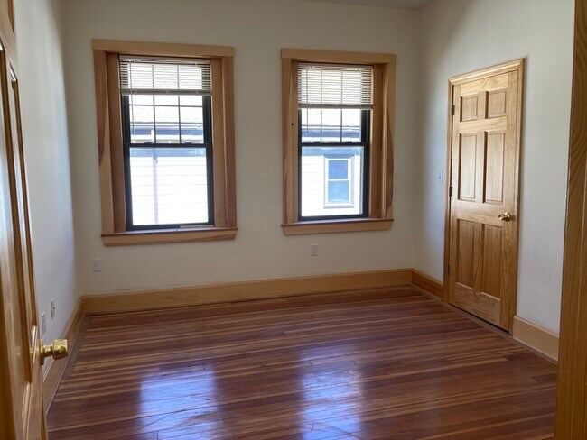 149 Hillside St unit 3, Boston, MA 02120 - photo 5