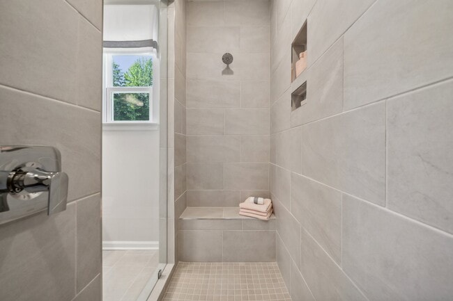 306 Silver Fleet Dr, Indian Trail, NC 28079 - photo 6