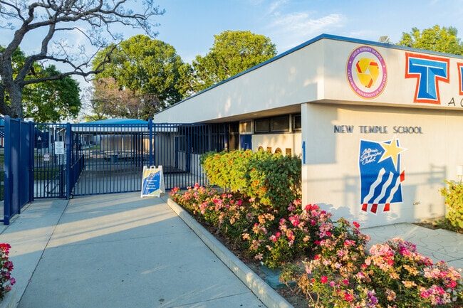 new temple school