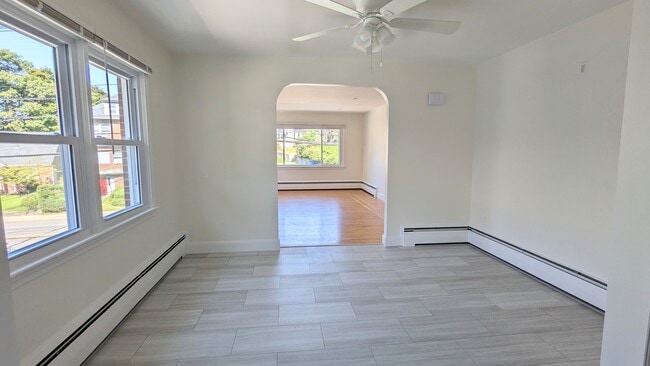852 Smith St unit 2, Providence, RI 02908 - photo 5