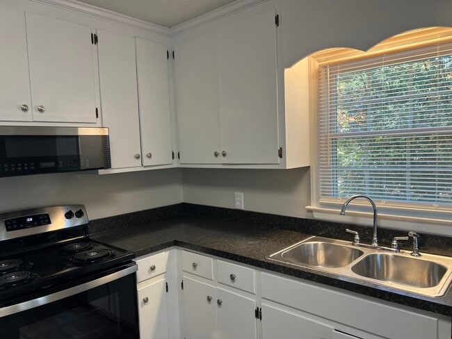 2703 Byerly Dr N, Wilson, NC 27896 - photo 5