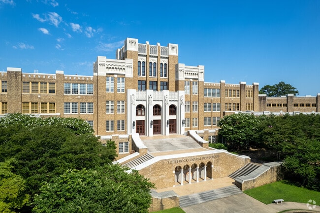 Little Rock Central High School serves over 2,000 students grades 9-12.