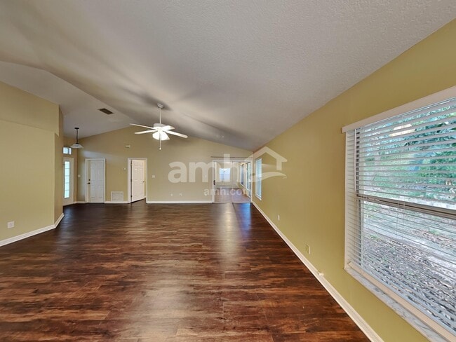 815 Park Trail Dr, Minneola, FL 34715 - photo 6