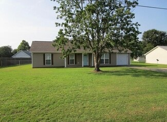 5261 County Road 68, Dothan, AL 36305