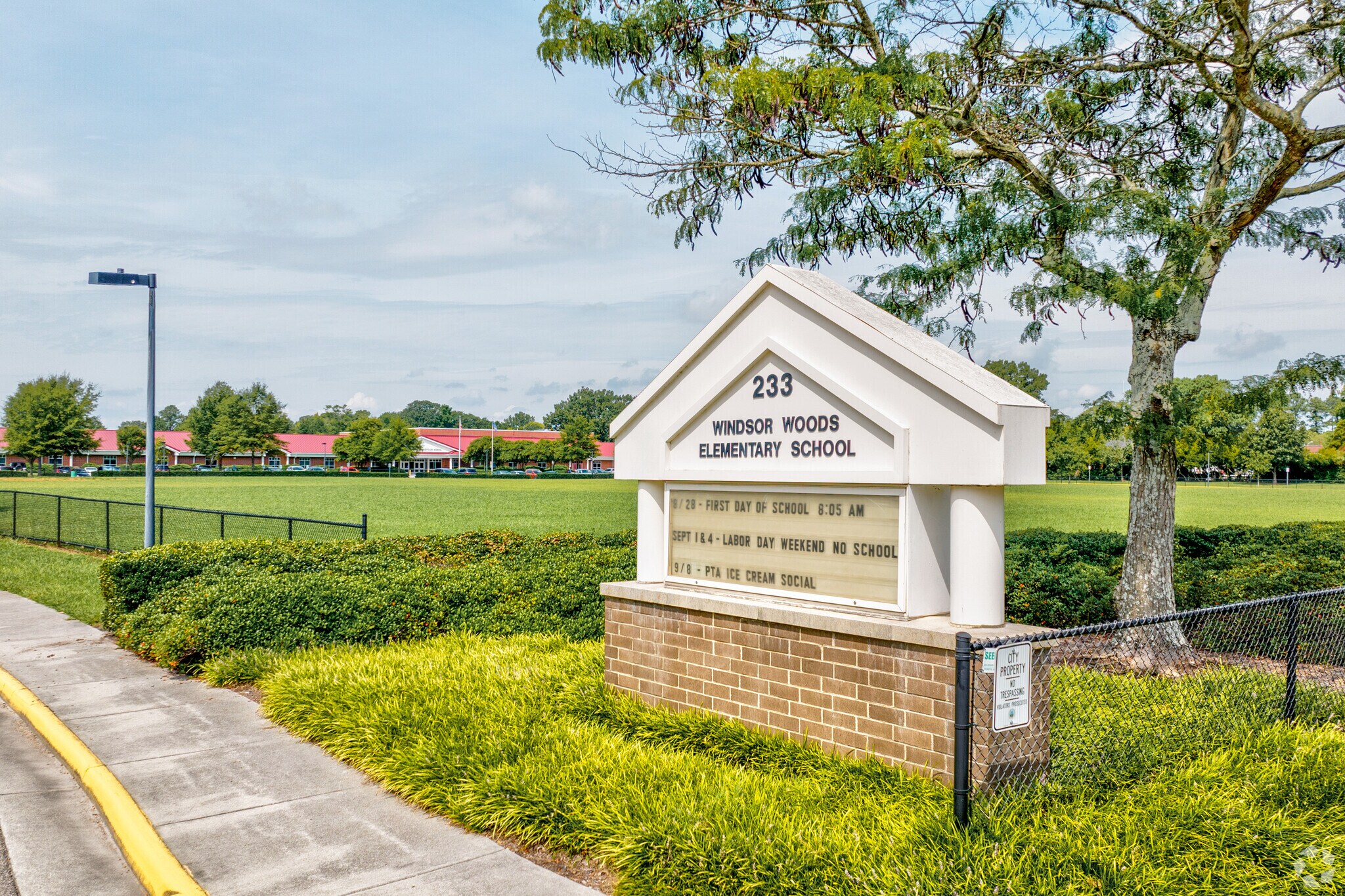 Windsor Oaks Elementary School, Rankings & Reviews