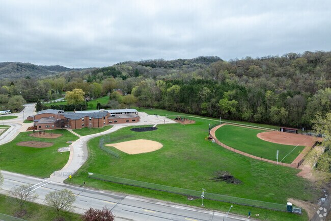 State Road Elementary School is located in La Crosse, Wisconsin.