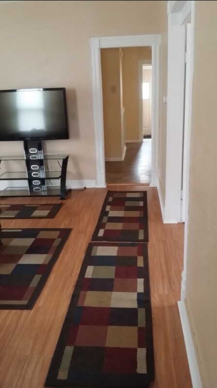 627 3rd St NW unit B, Faribault, MN 55021 - photo 4