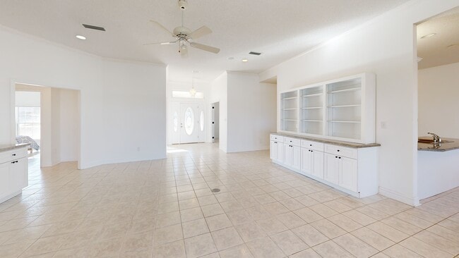 5450 N Shore Rd, Pensacola, FL 32507 - photo 2