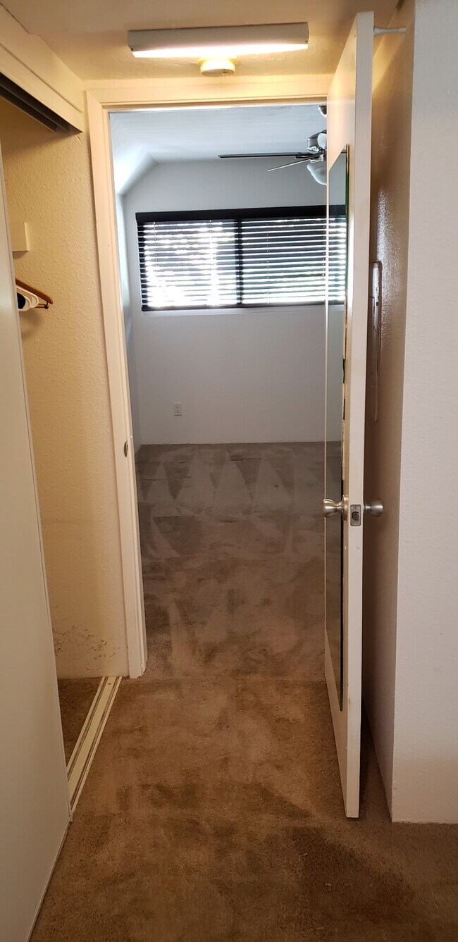 6255 Rancho Mission Rd Unit 218, San Diego, CA 92108