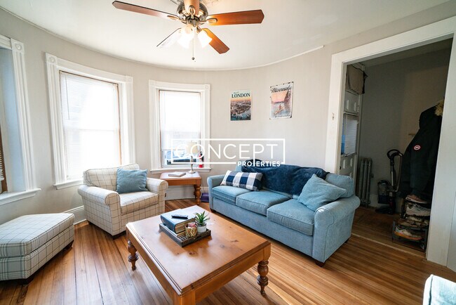 98 Calumet St unit 1, Roxbury Crossing, MA 02120 - photo 3