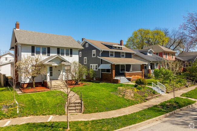 Most Northside homes have smaller lawns.