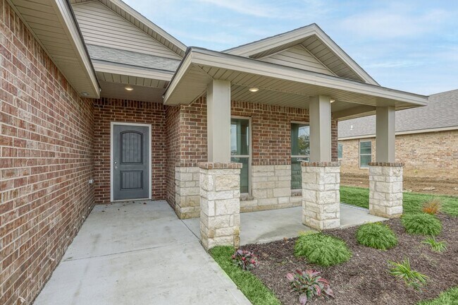 25460 W 84th Terrace, Lenexa, KS 66227 - photo 4