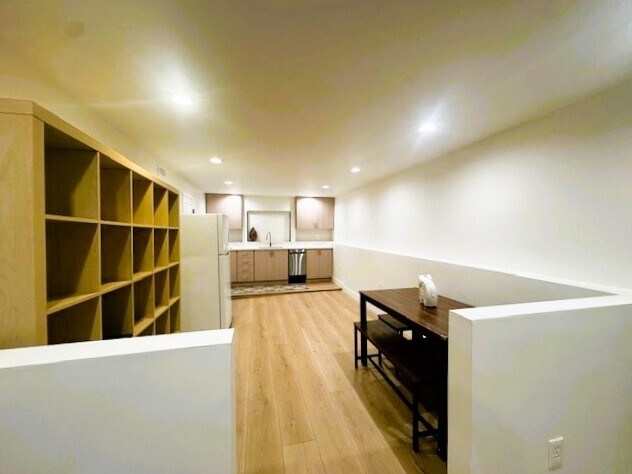 168 Westwood Dr unit Lower unit, San Francisco, CA 94112 - photo 7