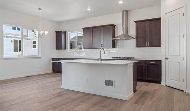 9178 Gold Lace Place, Highlands Ranch, CO 80129 - photo 2