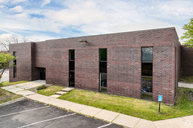 Gateway STEM Academy Charter School aims to integrate technology and the fields of STEM.