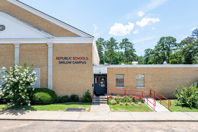 Graduates of Joel E. Smilow Collegiate are highly valued by universities and employers.