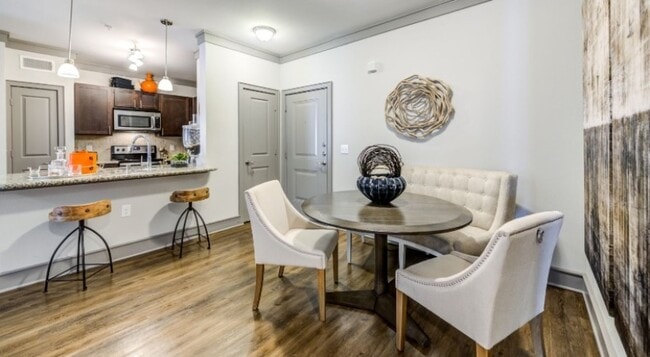 The Colby at Castle Hills, Carrollton, TX 75010 - photo 5