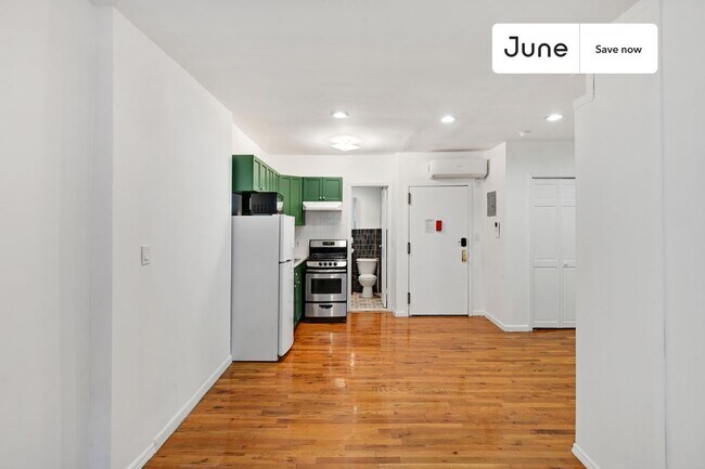 41 W 46th St unit 5-A, New York, NY 10036 - photo 3