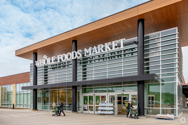 Whole Foods on Birmingham's west side gives locals a selection of organic grocery options.