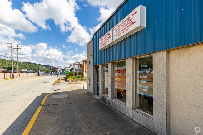 Full Circle Glass & Door helps beautify New Eagle homes with quality windows and doors.