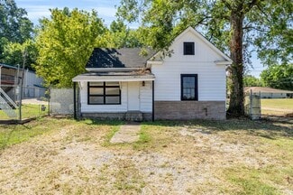 206 2nd Ave N, Columbus, MS 39701