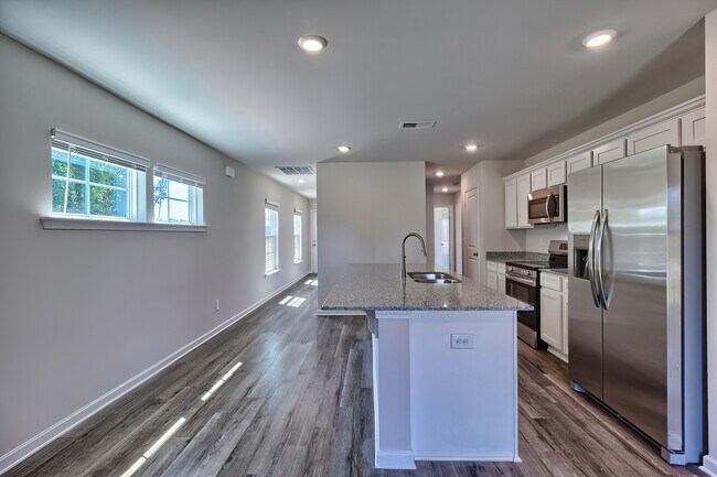 0 Longwood Rd unit 37991123, Columbia, SC 29209 - photo 6