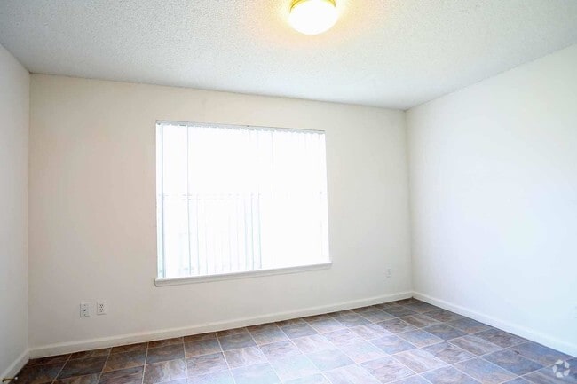 Citrus Meadows Apartment Homes, Bradenton, FL 34208 - photo 5