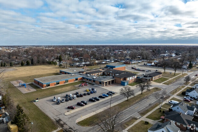 Mckinley Elementary School features a student to teacher ratio of 13:1 in 2025, according to Niche.