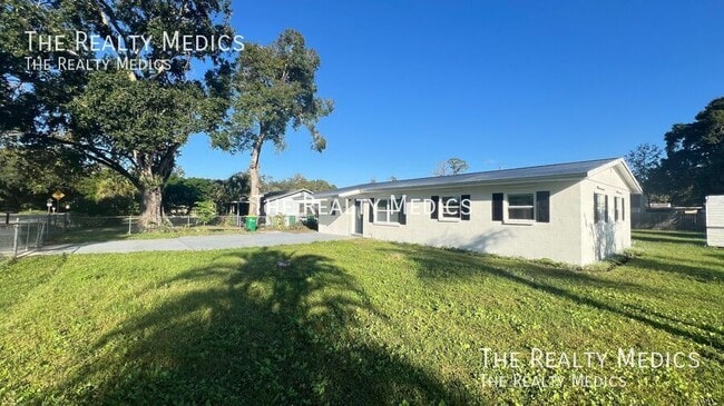 2530 N Palm Dr, Cocoa, FL 32926 - photo 5