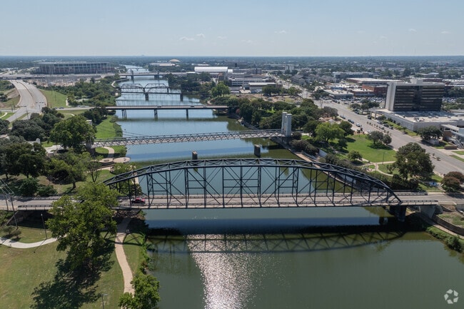Brook Oaks is conveniently situated near major highways, offering easy access to downtown Waco.