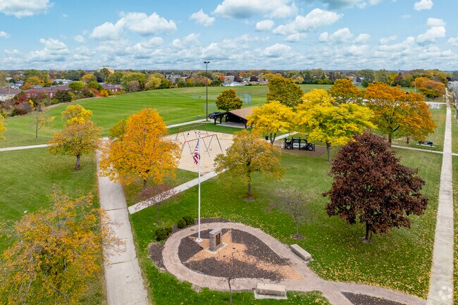 Hantschel Park is an 8-acre neighborhood park on the west side of Racine.