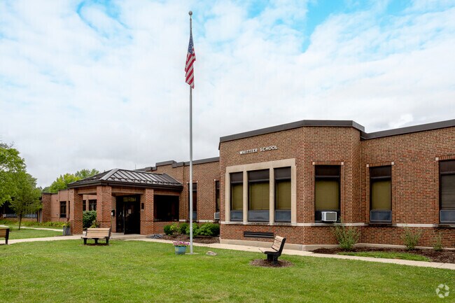 Whittier Elementary School has an overall grade of A- from Niche.com.