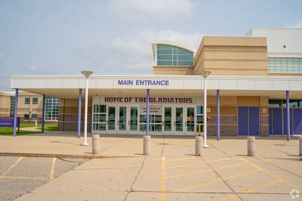 Welcome to Fowlerville High School, in the Cohocta neighborhood of Fowlerville, MI.