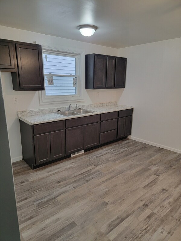 362 E Hill St, Wabash, IN 46992 - photo 2