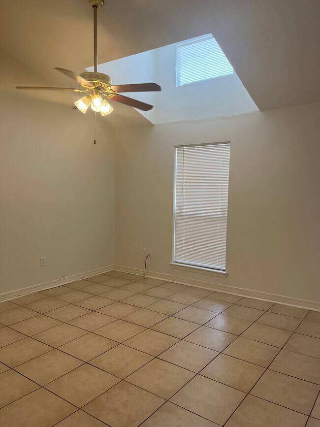 Seville Square Condominiums unit 311, Metairie, LA 70002 - photo 5