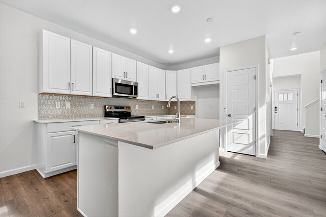 14875 Arbor Blvd W, Thornton, CO 80602 - photo 2