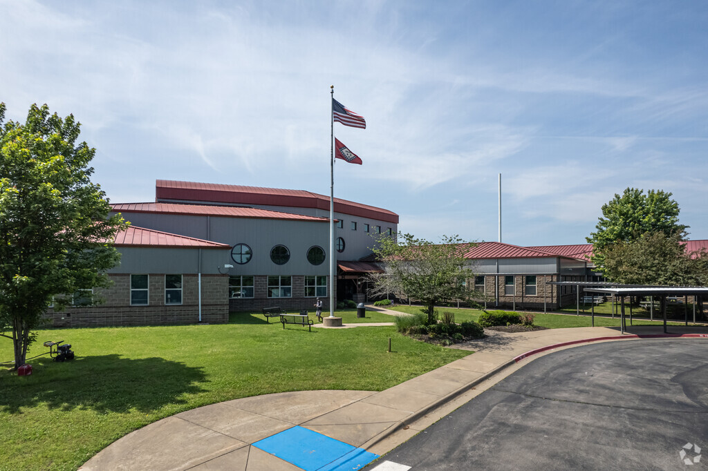 Join the journey of academic achievement at Holt Middle School.