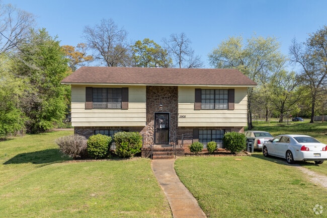 Admire the ranch-style house in Jones Valley.